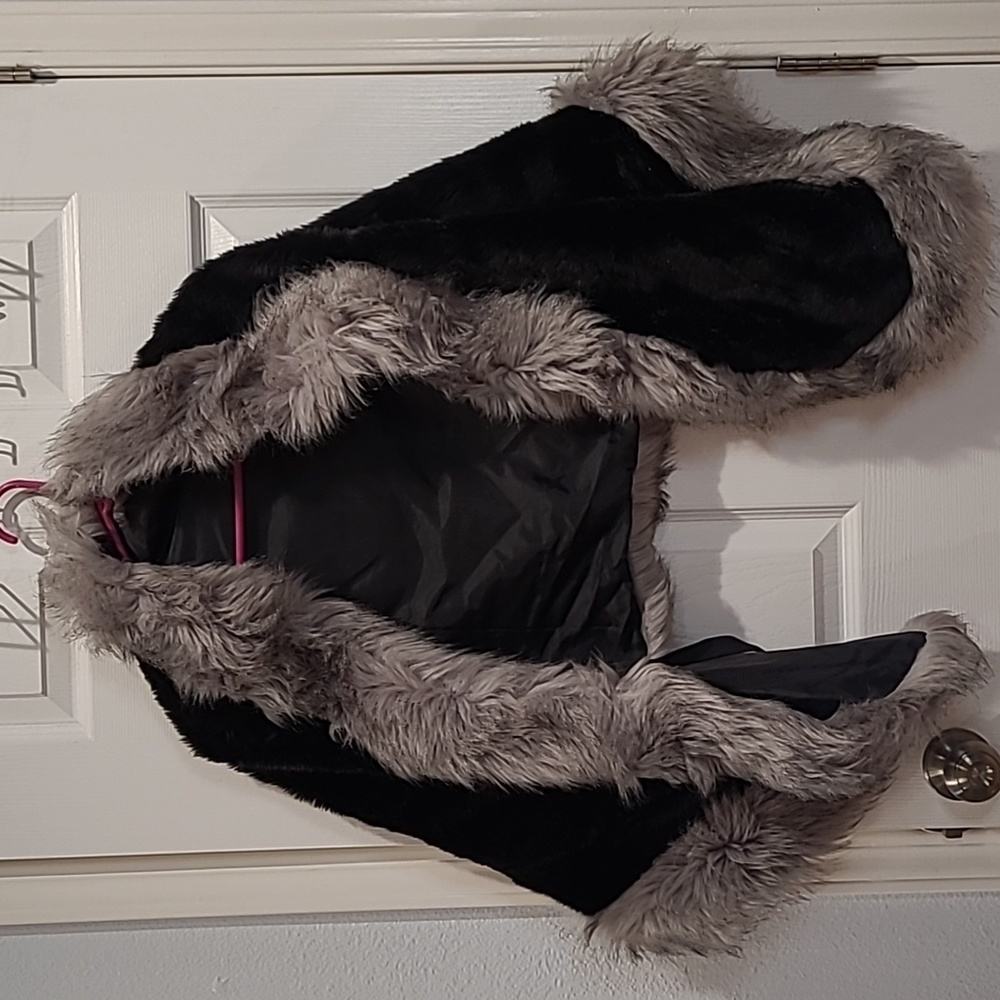 Black and Grey Faux Fur Winter Cape Shawl Wrap One Size